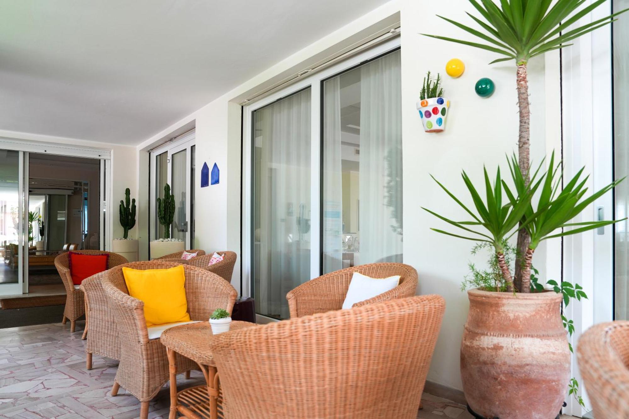 Albergo Punta De L'Est Francavilla Al Mare Zewnętrze zdjęcie