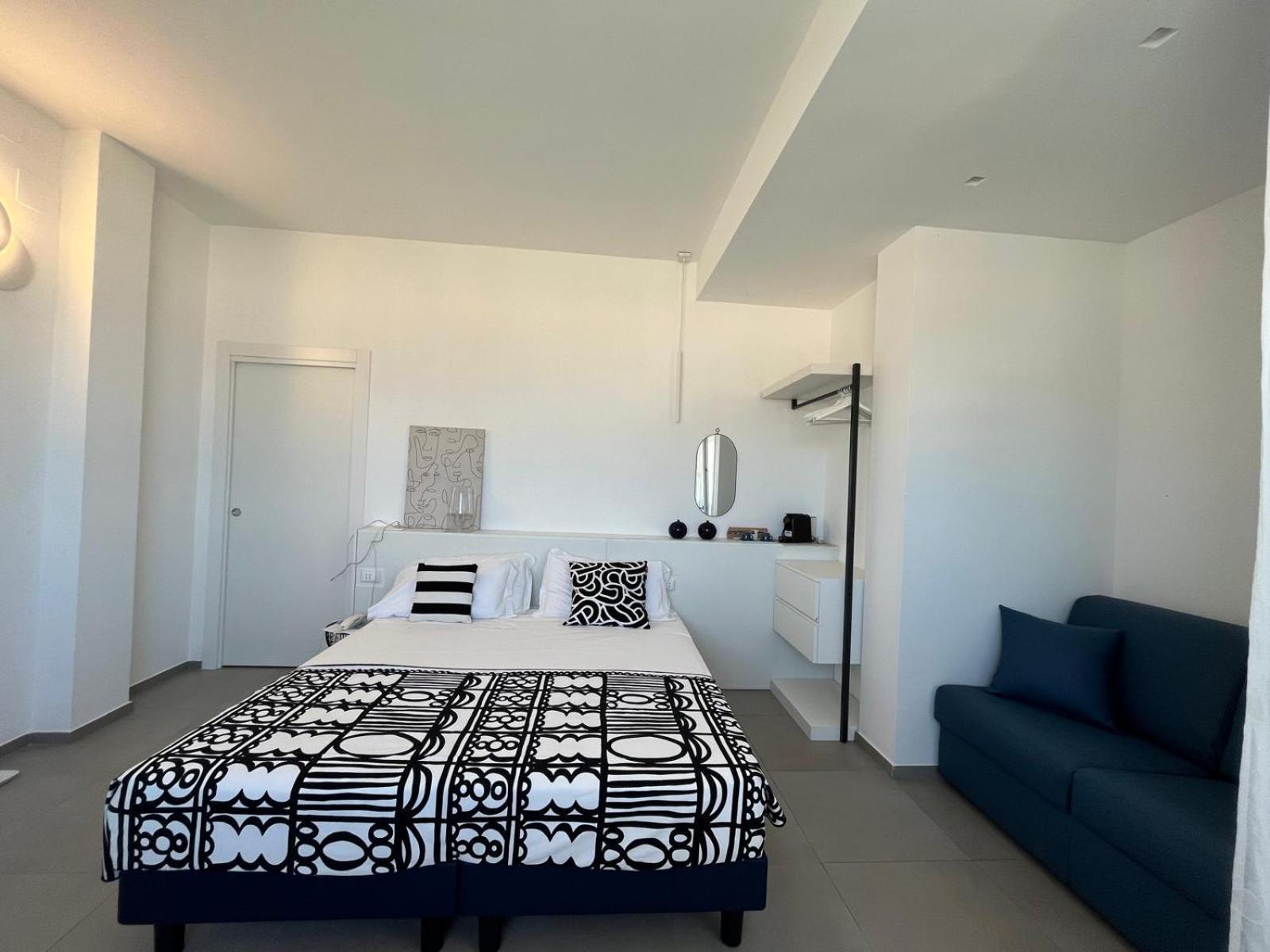 Albergo Punta De L'Est Francavilla Al Mare Zewnętrze zdjęcie